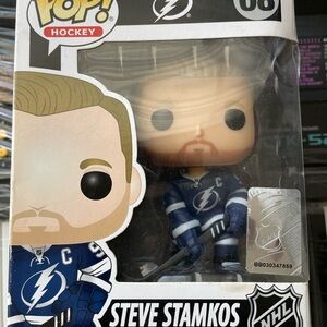 Funko NHL Steve Stamkos Blue and White Figure